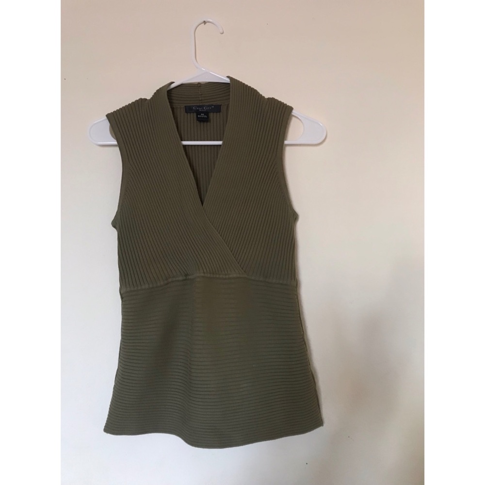 Olive Top